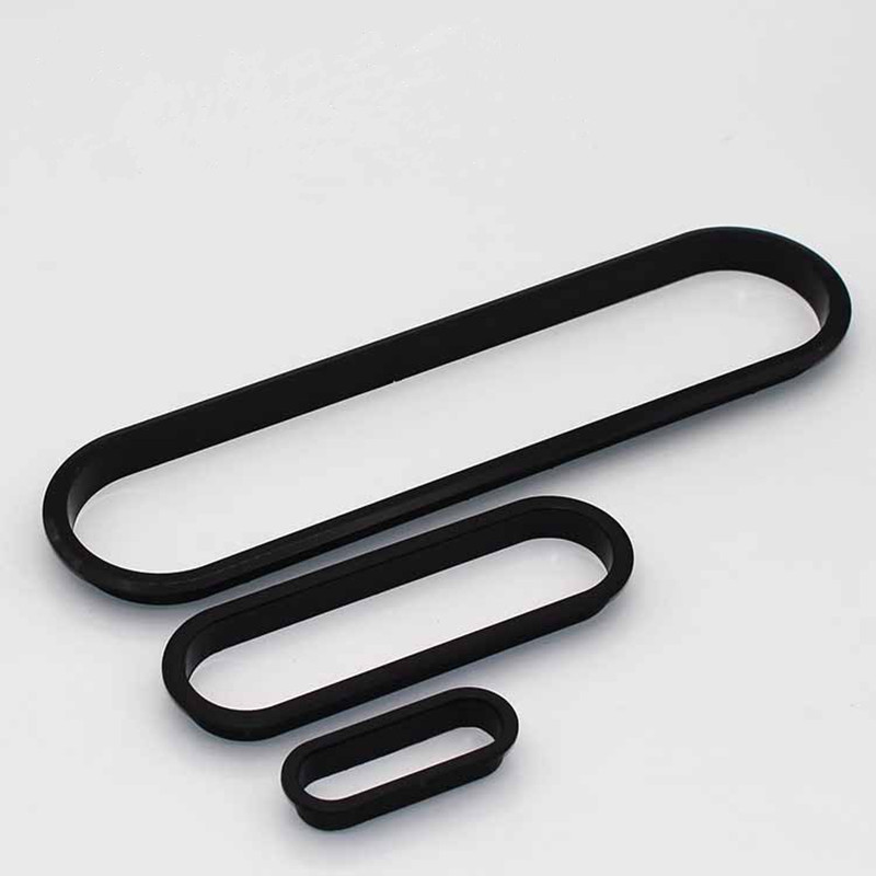 Furniture Hardware Outlet - Lot de 2 passe-câbles ovales en