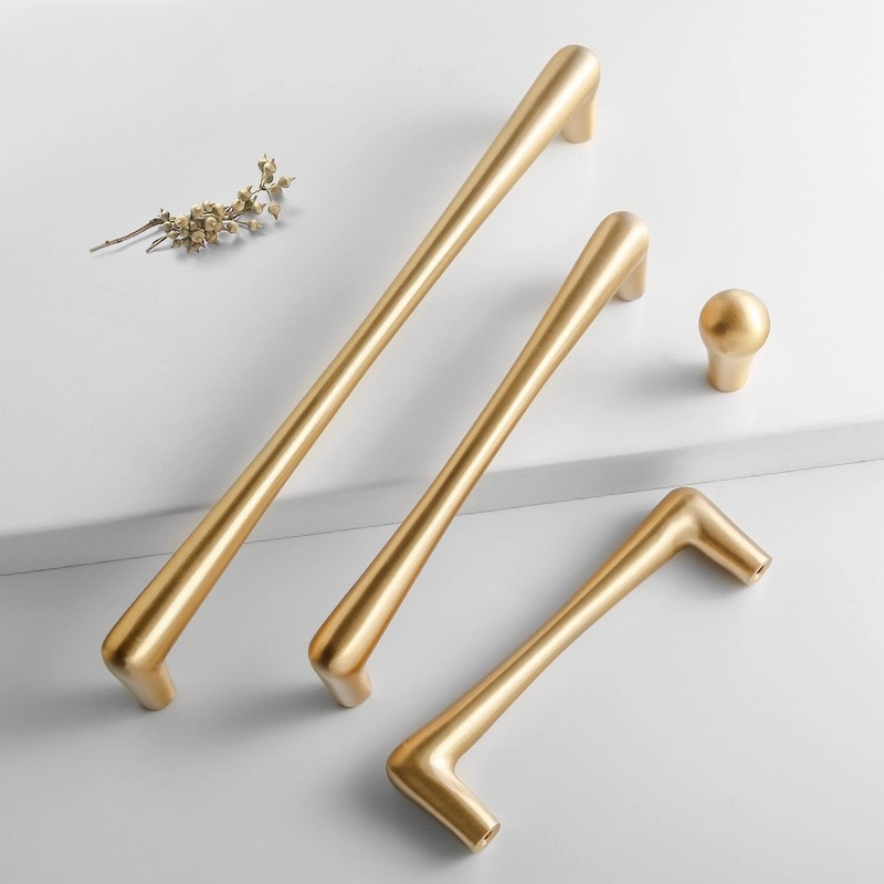 Furniture And Kitchen Hardware Fitting - Poignées de meubles en laiton nordique,