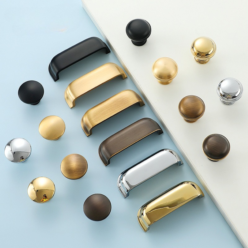Furniture And Kitchen Hardware Fitting - Poignées de meubles modernes en laiton