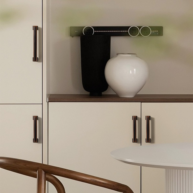 Boutons et poignées de montage - Furniture And Kitchen Hardware Fitting avis et prix